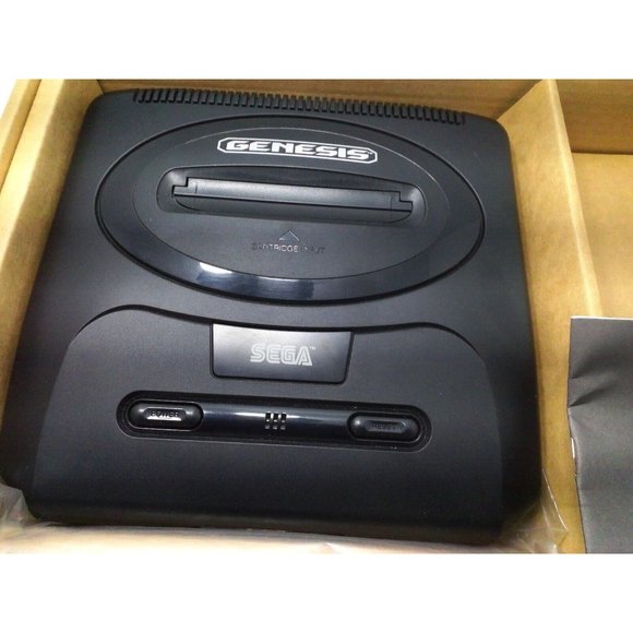 Sega MK-1631 Genesis Console With Columns Edition Box Complete - Picture 2 of 16